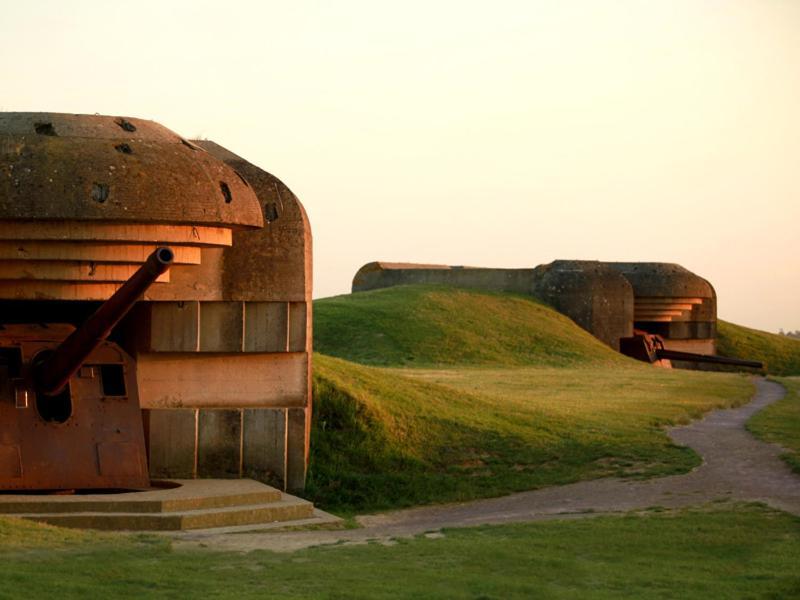 Grand Gite De La Ferme De La Tourelle Longues-sur-Mer Екстер'єр фото